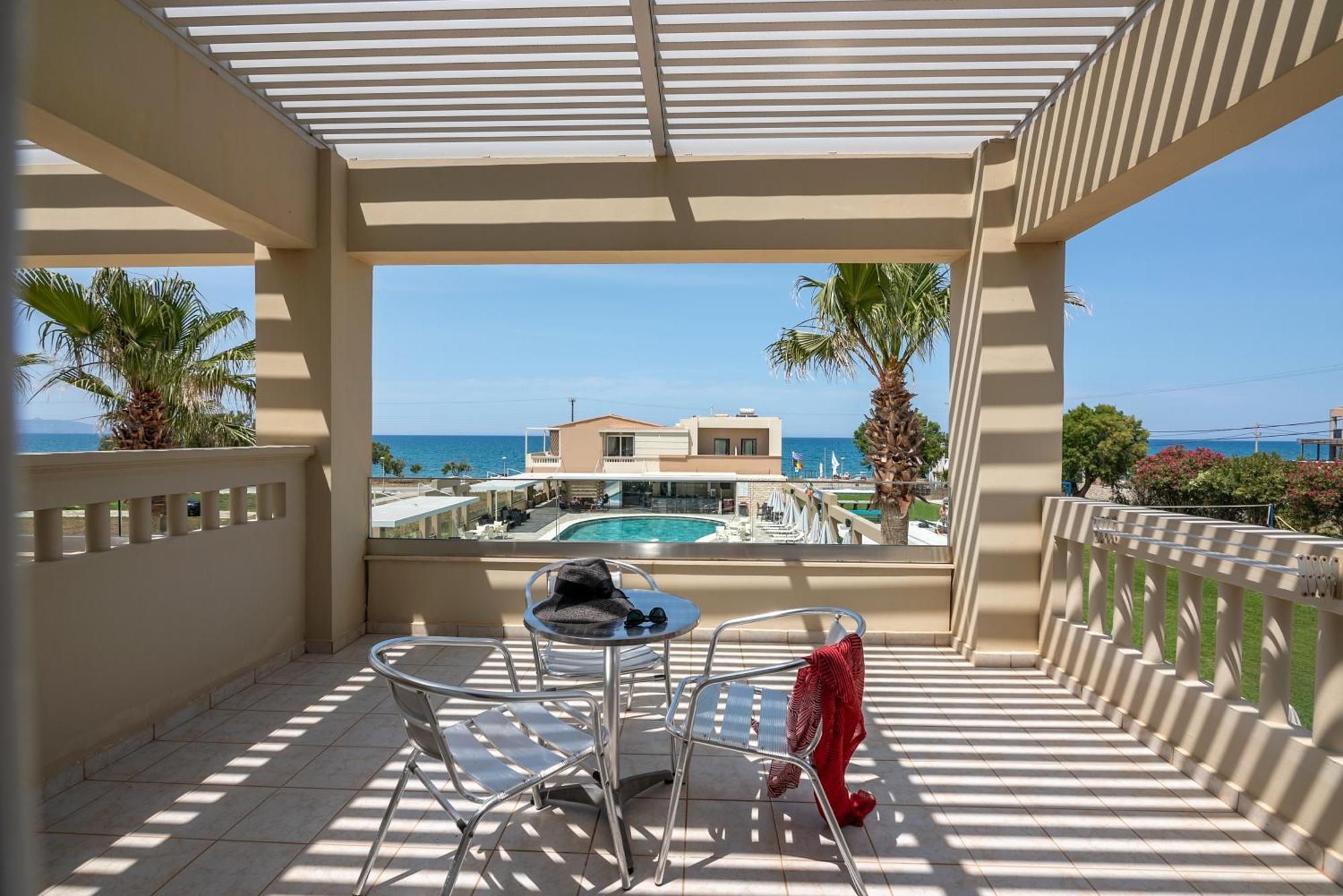 Castro Beach Hotel Maleme Buitenkant foto