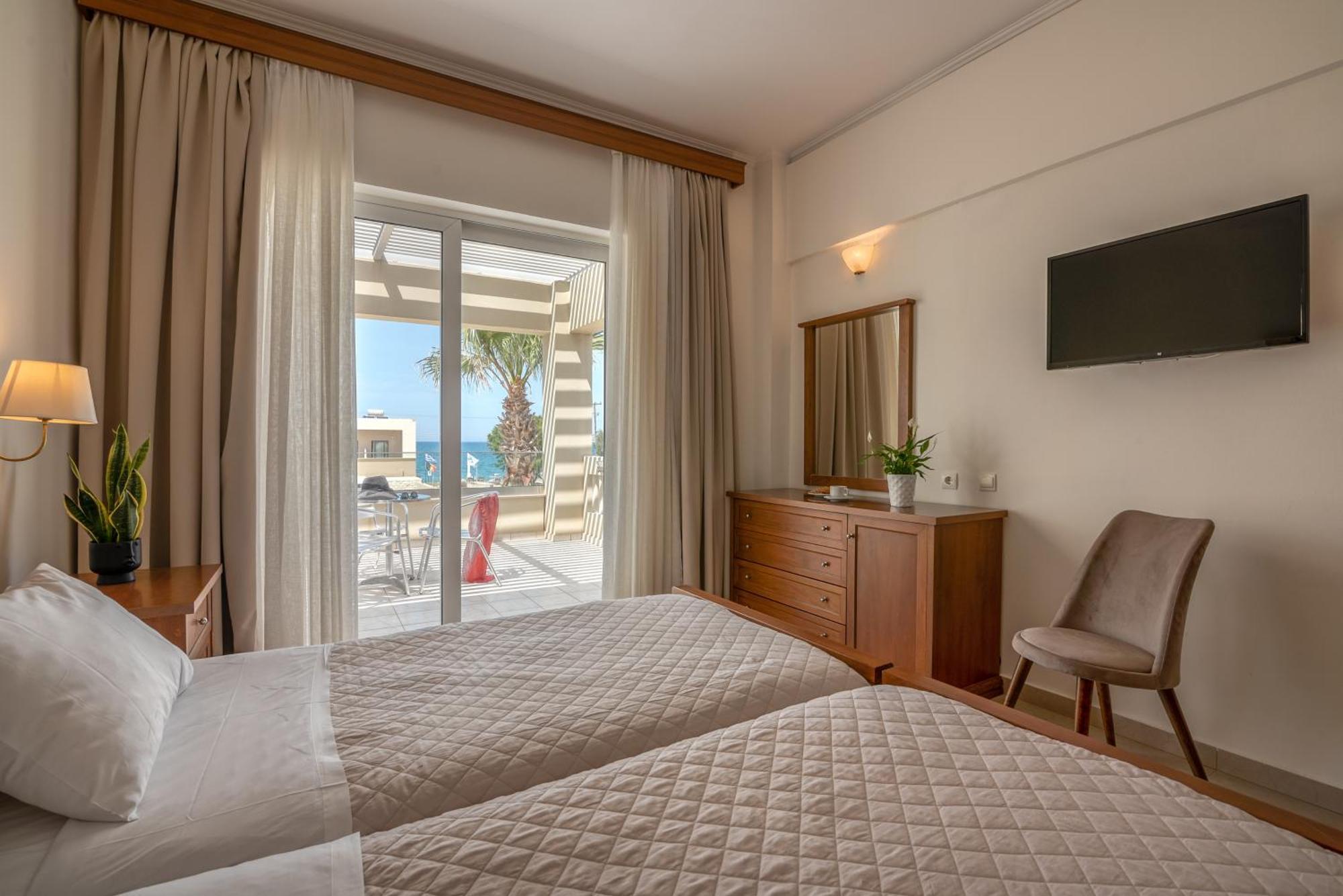 Castro Beach Hotel Maleme Buitenkant foto