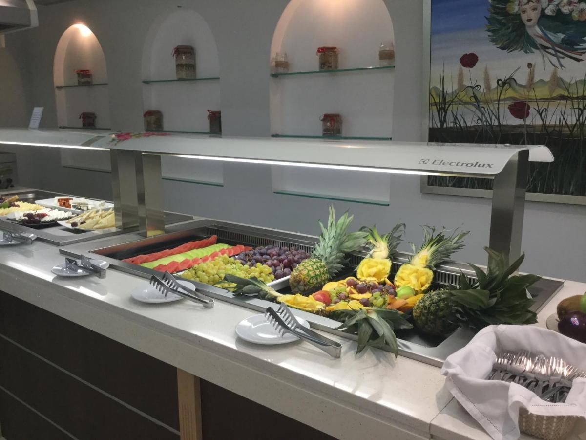 Castro Beach Hotel Maleme Buitenkant foto